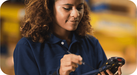 Auto parts manufacturer scaled fleet capacity without hiring brokers.