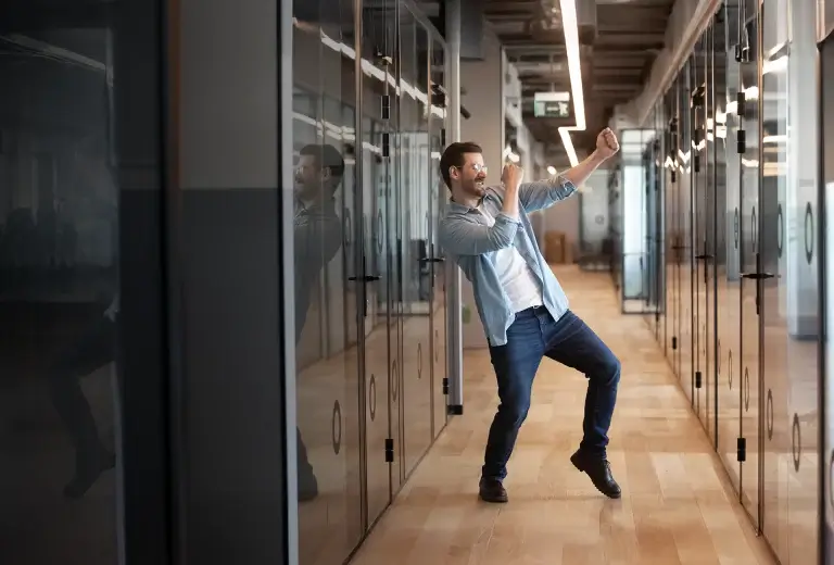 Seis acciones para aprovechar las utilidades de abril y mejorar tu situación económica