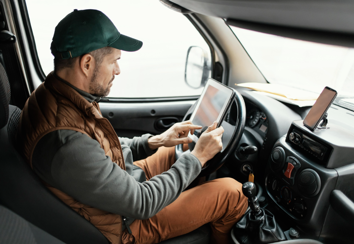 Driver using tablet
